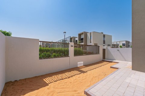 4 bedrooms Villa in Villanova, UAE No. 145149 6