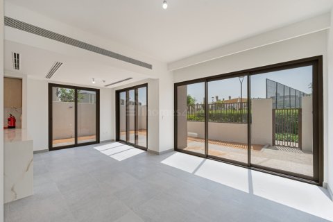 4 bedrooms Villa in Villanova, UAE No. 145149 7