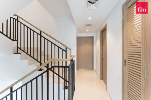 4 bedrooms Townhouse in Dubai, UAE No. 205363 4