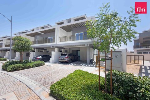 4 bedrooms Townhouse in Dubai, UAE No. 205363 7