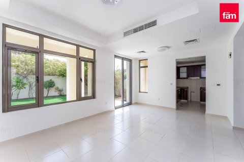 Villa de 3 dormitorios en Reem, UAE No. 205361 5