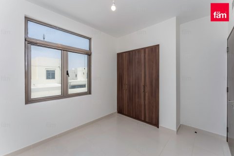 Villa de 3 dormitorios en Reem, UAE No. 205361 10