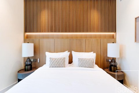 Квартира с 3 спальнями в Burj Vista, ОАЭ №136503 17