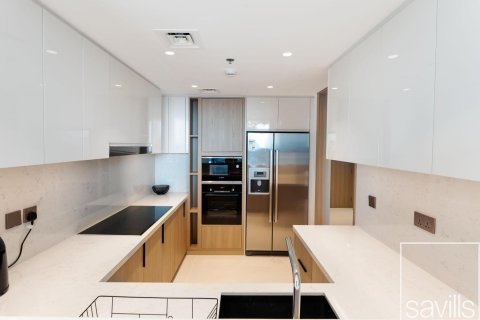 Квартира с 3 спальнями в Burj Vista, ОАЭ №136503 10