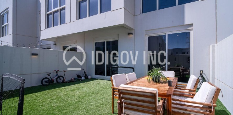 Townhouse de 3 dormitorios No. 116445