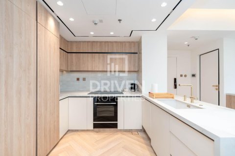 Appartement de 2 chambres à Standpoint Towers, UAE No. 202148 4