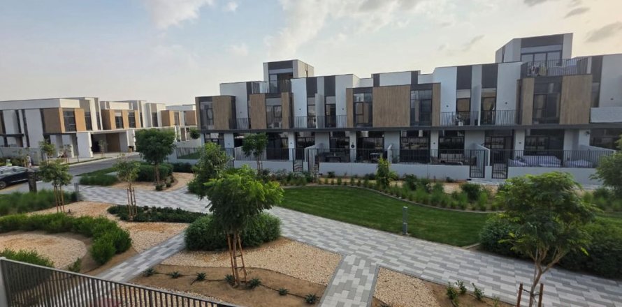 Townhouse de 3 dormitorios  No. 134184