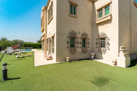Villa de 4 chambres à Jumeirah Islands, UAE No. 146831 7