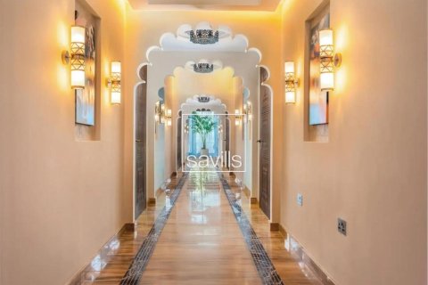 Apartment de 2 dormitorios en Masdar City, UAE No. 194770 4