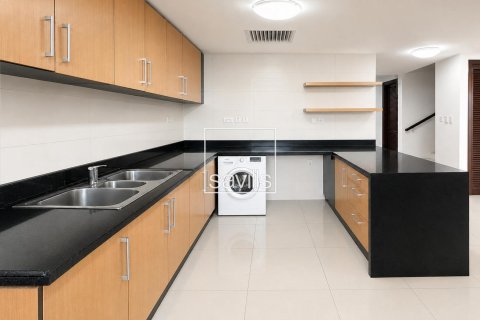 3 bedrooms Townhouse in Al Reem Island, UAE No. 194769 3