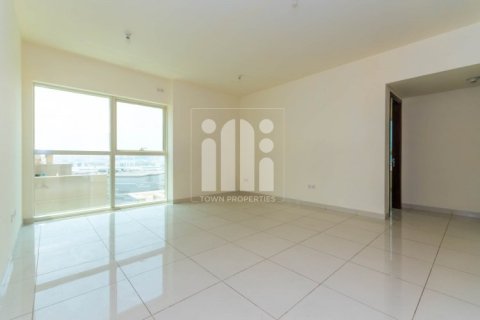 Apartment de 2 dormitorios en MARINA BLUE TOWER Al Reem Island, UAE No. 96229 10