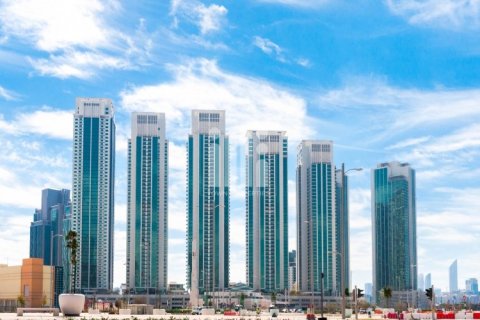 Apartment de 2 dormitorios en MARINA BLUE TOWER Al Reem Island, UAE No. 96229 2
