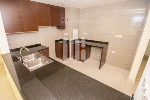 Apartment de 2 dormitorios en MARINA BLUE TOWER Al Reem Island, UAE No. 96229 12