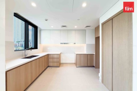 Appartement de 3 chambres à Dubai, UAE No. 144635 11