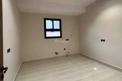 Квартира с 4 спальнями в Эр-Рияд, Саудовская Аравия №98750 3
