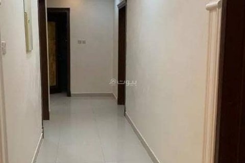 5 bedrooms Apartment in Riyadh, Saudi Arabia No. 98749 7