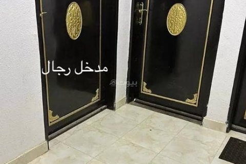 Квартира с 3 спальнями в Эр-Рияд, Саудовская Аравия №98744 1
