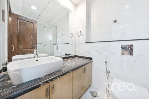 Villa de 5 dormitorios en The Villa, UAE No. 183155 15