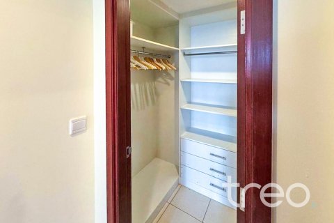 2 bedrooms Apartment in Burj Khalifa, UAE No. 173581 15