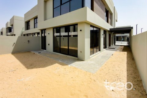 Townhouse de 3 dormitorios en Dubai, UAE No. 173584 22