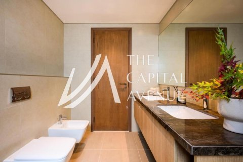 3 bedrooms Villa in Khalifa City, UAE No. 136938 16