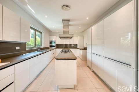 Villa de 6 dormitorios en Signature Villas, UAE No. 194278 17