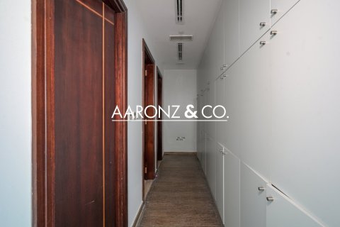 89m² Office in Jumeirah Lake Towers, UAE No. 112583 9