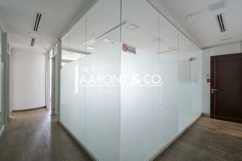 89m² Office in Jumeirah Lake Towers, UAE No. 112583 5