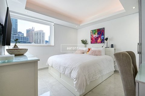 3 bedrooms Apartment  No. 112584 11