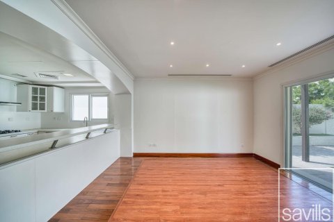 Villa de 5 dormitorios  No. 116632 7