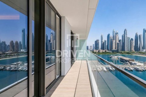 Appartement de 1 chambre à EMAAR Beachfront, UAE No. 204221 11
