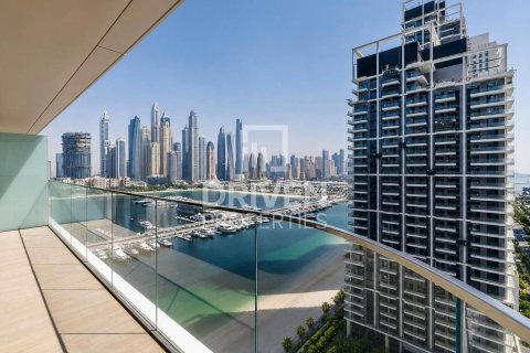 Appartement de 1 chambre à EMAAR Beachfront, UAE No. 204221 12