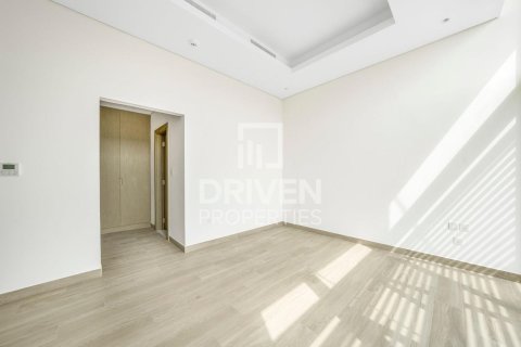 4 bedrooms Villa in District One, UAE No. 204217 12