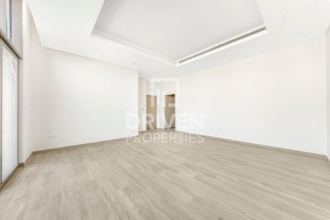 4 bedrooms Villa in District One, UAE No. 204217 11
