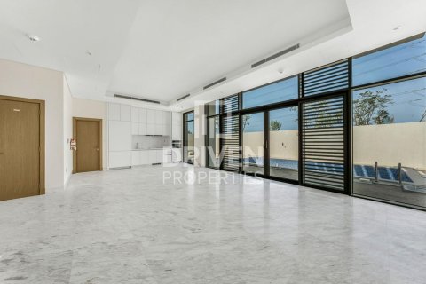 4 bedrooms Villa in District One, UAE No. 204217 4