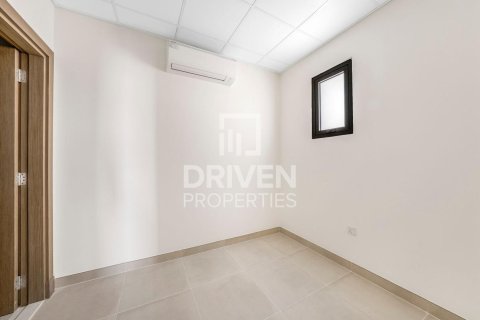 4 bedrooms Villa in District One, UAE No. 204217 7