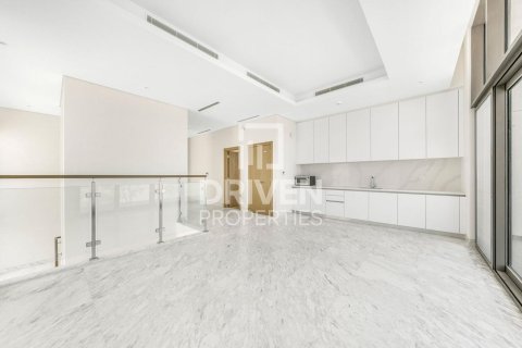 4 bedrooms Villa in District One, UAE No. 204217 18