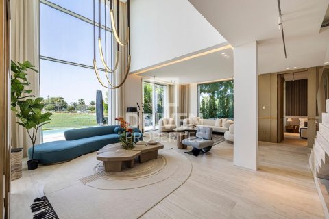 Villa de 4 chambres à Jumeirah Islands, UAE No. 85512 16