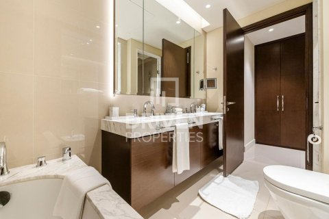 Apartment de 2 dormitorios en The Address Residence Fountain Views, UAE No. 85493 14