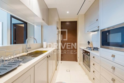 Apartment de 2 dormitorios en The Address Residence Fountain Views, UAE No. 85493 12