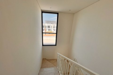 3 bedrooms Townhouse in Ras Al Khaimah, UAE No. 183943 12