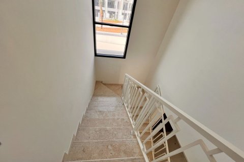 3 bedrooms Townhouse in Ras Al Khaimah, UAE No. 183943 11