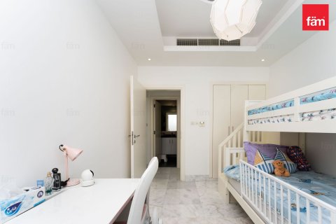 Вилла с 3 спальнями в Дубай, ОАЭ №141249 18