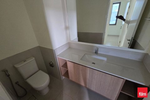 Вилла с 4 спальнями в Дубай, ОАЭ №141250 3