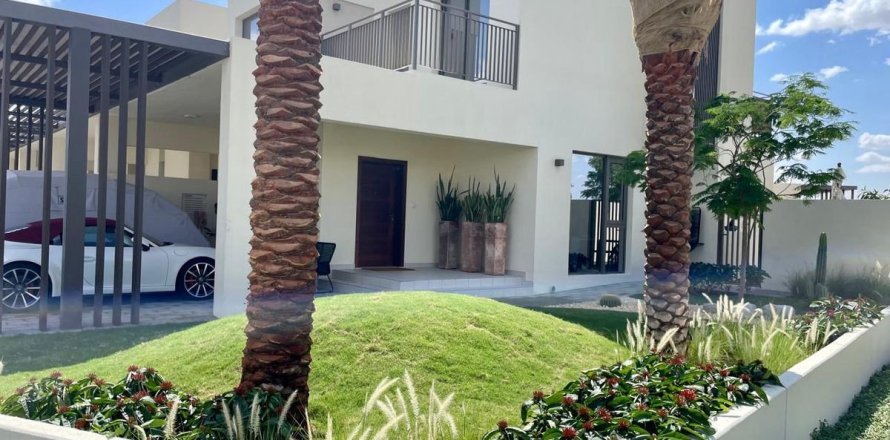 Вилла с 4 спальнями в Дубай, ОАЭ №141250