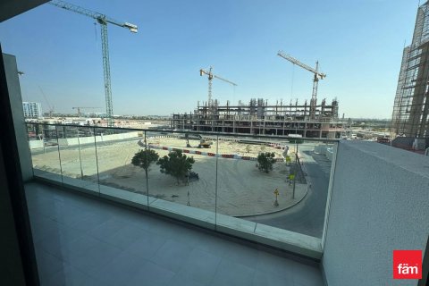Квартира с 2 спальнями в Дубай Студио-Сити, ОАЭ №141251 3
