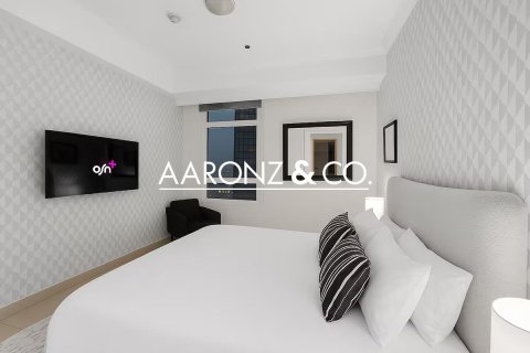 Appartement de 2 chambres à Marina Crown, UAE No. 140882 12