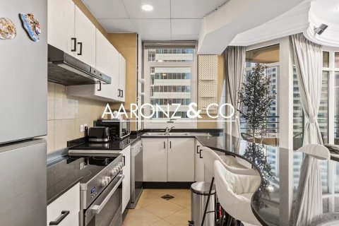 Appartement de 2 chambres à Marina Crown, UAE No. 140882 15