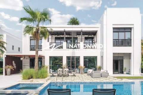 Земельный участок 604м²  №124569 14