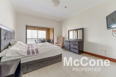Apartment de 2 dormitorios en Golden Mile, UAE No. 74247 5